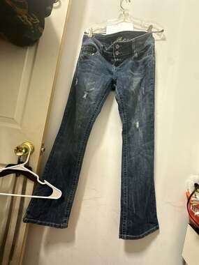 Almost Famous Size 9 Distressed Bootcut Jeans